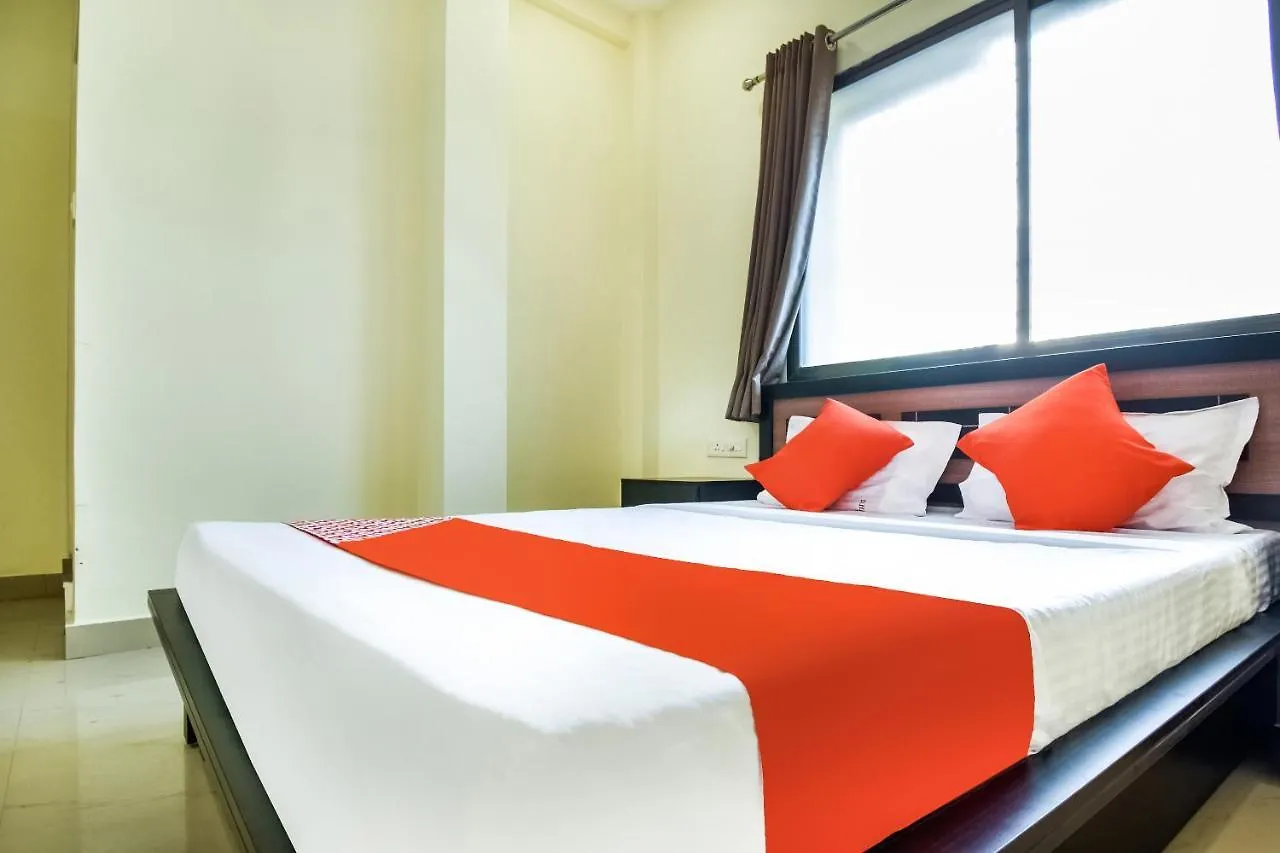 Oyo 786 Hotel Shree Guru Annex Katmandú