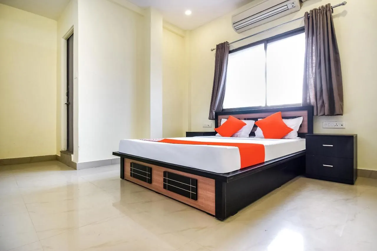 Oyo 786 Hotel Shree Guru Annex Kathmandu 3*,